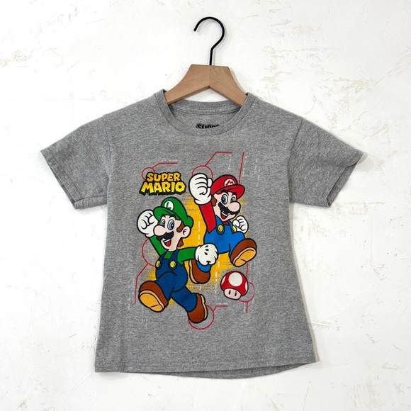 Nintendo Other - Nintendo Super Mario Graphic T-Shirt Kids Size S